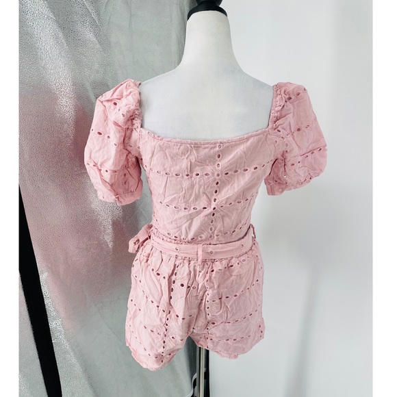 Pink Lace Short Sleeve Crop Top and High Waist Shorts Two Piece Set - Picture 8 of 9